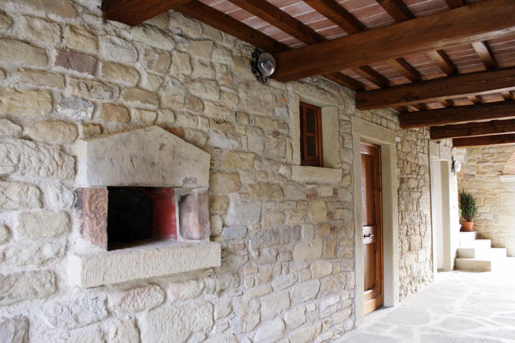プラトヴェッキオ Agriturismo Il Pianoヴィラ エクステリア 写真